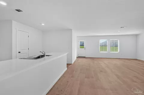 Living - 6494 Buckthorn Cir #HS 26C, Pace, FL 32571 photo 4 of 7