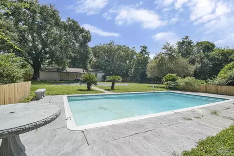 Exterior - 4751 W Spencer Field Rd, Pace, FL 32571 photo 8 of 12