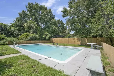 Exterior - 4751 W Spencer Field Rd, Pace, FL 32571 photo 7 of 12