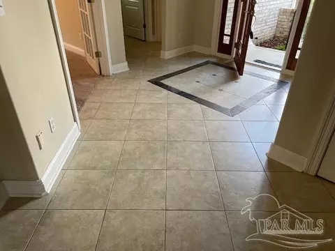 Entry Way - 5733 Cobble Creek Dr, Pace, FL 32571 photo 2 of 2