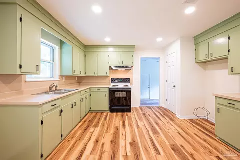 Kitchen - 3920 Ranch Rd, Pace, FL 32571 photo 1 of 1