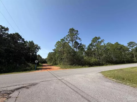 009 N 29th Ave, Milton, FL 32583 photo 3