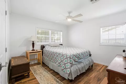 Bedroom - 4708 Dean Dr, Pace, FL 32571 photo 8 of 10