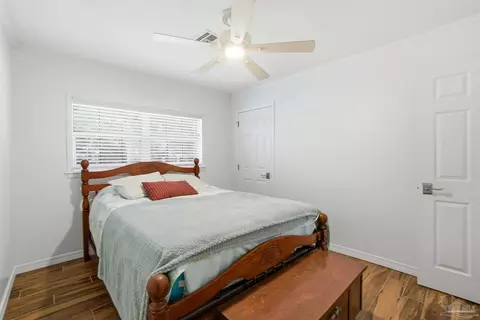 Bedroom - 4708 Dean Dr, Pace, FL 32571 photo 4 of 10
