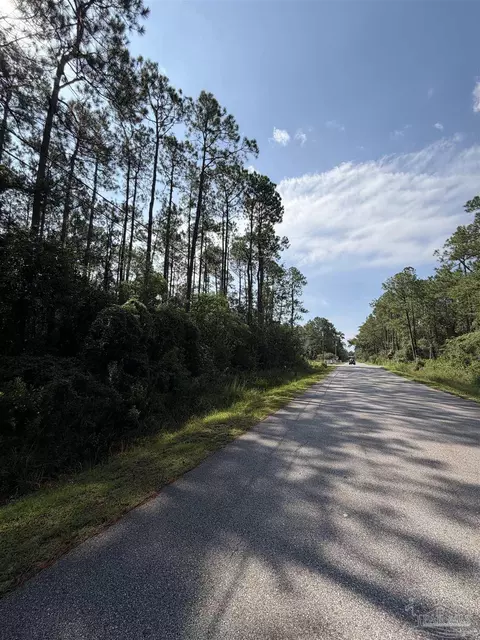 000 N 14th Ave, Milton, FL 32583 photo 4