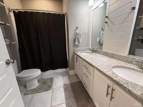 Bath - 2805 Gemstone Cir, Pace, FL 32571 photo 3 of 3