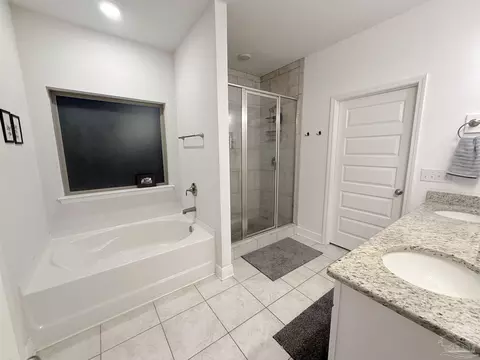 Bath - 2805 Gemstone Cir, Pace, FL 32571 photo 1 of 3