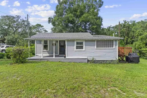 410 Bartow Ave, Pensacola, FL 32507