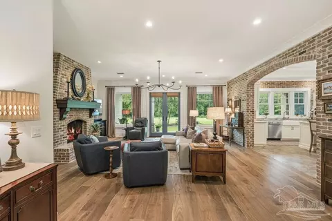 Living - 2433 Wallace Lake Rd, Pace, FL 32571 photo 3 of 5
