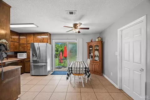 Entry Way - 1992 Ziglar Rd, Cantonment, FL 32533 photo 1 of 1