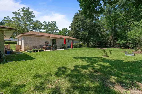 Exterior - 1992 Ziglar Rd, Cantonment, FL 32533 photo 7 of 8