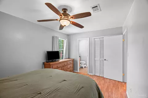 Bedroom - 1992 Ziglar Rd, Cantonment, FL 32533 photo 3 of 6