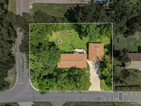 View/Area - 1992 Ziglar Rd, Cantonment, FL 32533 photo 2 of 6
