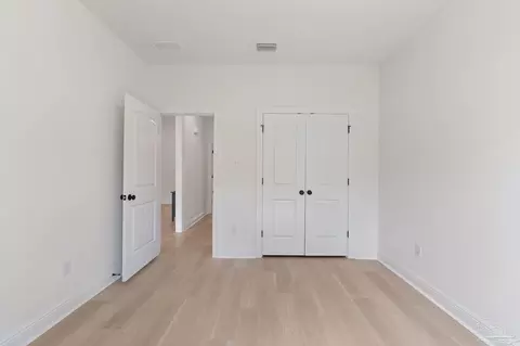 Bedroom - 3049 Mountain Laurel Tr, Cantonment, FL 32533 photo 3 of 5