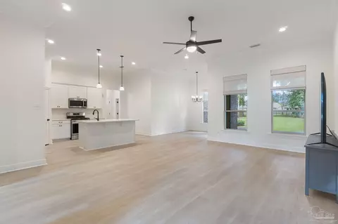 Living - 3049 Mountain Laurel Tr, Cantonment, FL 32533 photo 1 of 3