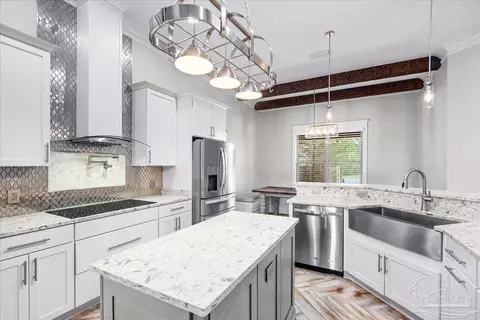 Kitchen - 3684 Cotton Gin Ln, Pace, FL 32571 photo 4 of 6