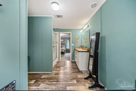 Entry Way - 2138 S Century Blvd, Mcdavid, FL 32568 photo 1 of 1