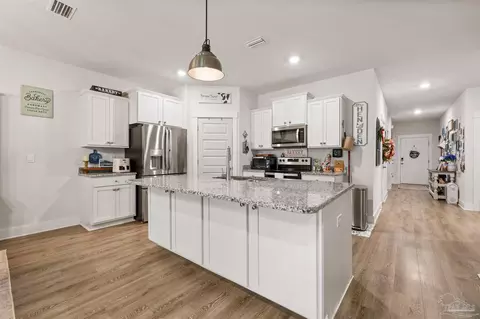 Entry Way - 5757 Danbury Blvd, Pace, FL 32571 photo 2 of 2