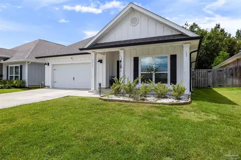 Exterior - 5757 Danbury Blvd, Pace, FL 32571 photo 2 of 5