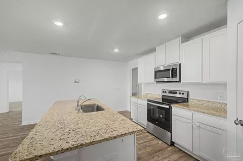 Kitchen - 7554 Saddlebrook Ave, Pace, FL 32571 photo 1 of 2