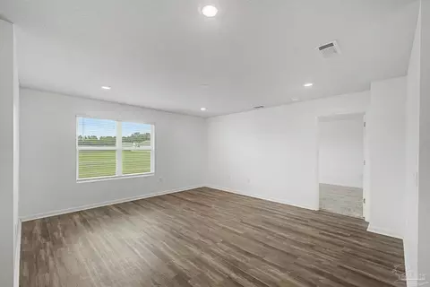 Living - 7554 Saddlebrook Ave, Pace, FL 32571 photo 2 of 2