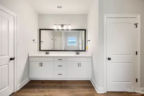 Bath - 4609 Sago Palm Cir, Pace, FL 32571 photo 2 of 2