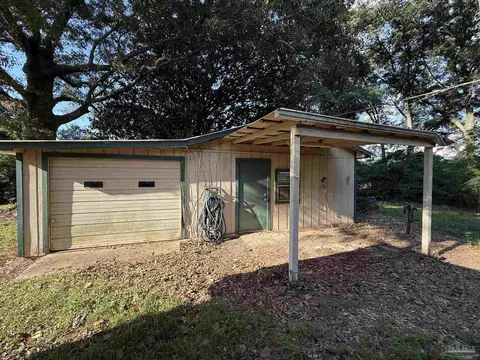 Exterior - 4678 Hwy 4, Jay, FL 32565 photo 3 of 4