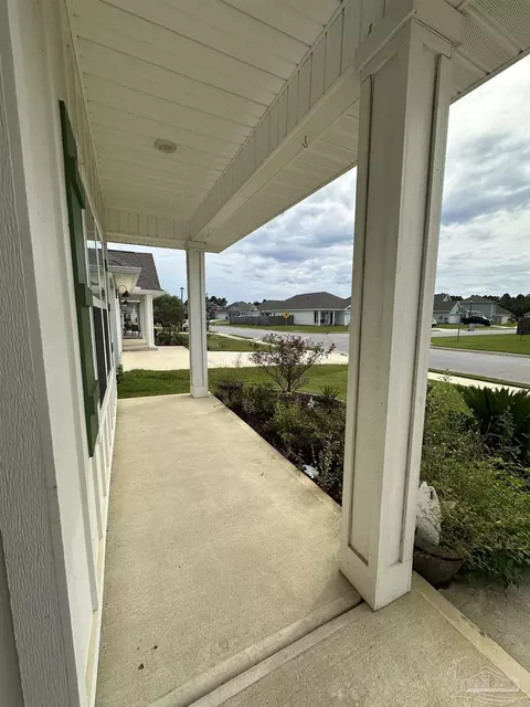 Exterior - 5752 Conley Ct, Pace, FL 32571 photo 1 of 6