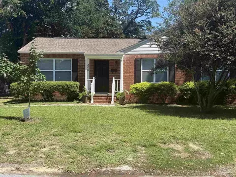 308 Payne Rd, Pensacola, FL 32507