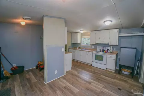 5248 Peacock Rd, Milton, FL 32570 photo 24