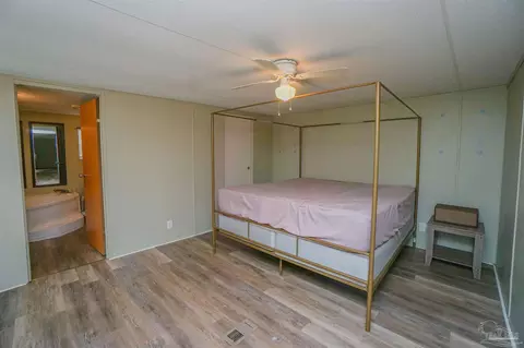 5248 Peacock Rd, Milton, FL 32570 photo 27