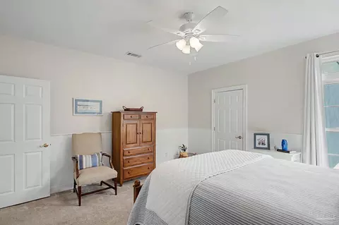 Bedroom - 4504 Bayside Dr, Milton, FL 32583 photo 4 of 7