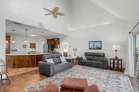 Living - 4504 Bayside Dr, Milton, FL 32583 photo 2 of 3