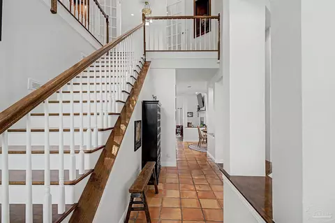 Entry Way - 4504 Bayside Dr, Milton, FL 32583 photo 4 of 6