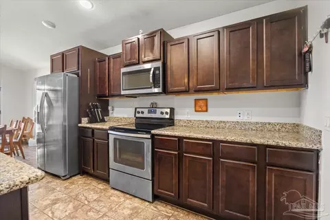 Kitchen - 5508 Peach Dr, Pace, FL 32571 photo 2 of 3