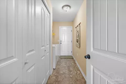 Entry Way - 5508 Peach Dr, Pace, FL 32571 photo 4 of 4