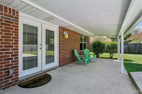 Exterior - 736 Cricket Cir, Cantonment, FL 32533 photo 6 of 7