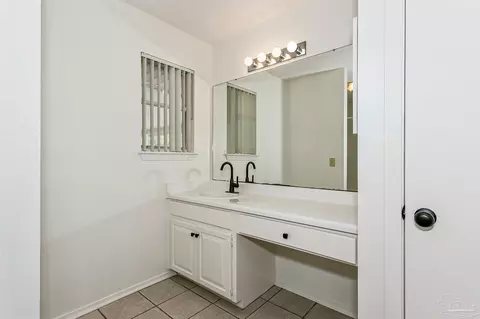 Bath - 736 Cricket Cir, Cantonment, FL 32533 photo 2 of 3