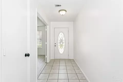 Entry Way - 736 Cricket Cir, Cantonment, FL 32533 photo 1 of 1