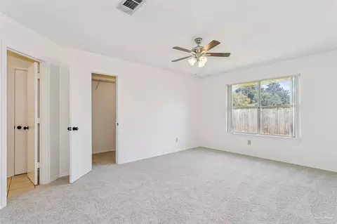 Bedroom - 736 Cricket Cir, Cantonment, FL 32533 photo 5 of 9