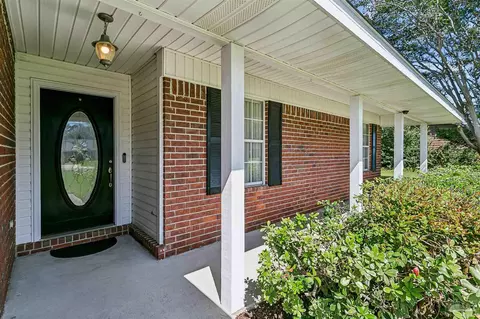 Exterior - 736 Cricket Cir, Cantonment, FL 32533 photo 5 of 7