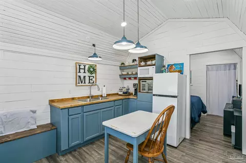 5587 Pine Forest Rd, Mcdavid, FL 32568 photo 18