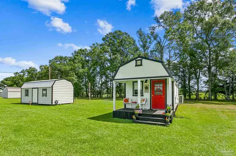 5587 Pine Forest Rd, Mcdavid, FL 32568 photo 2