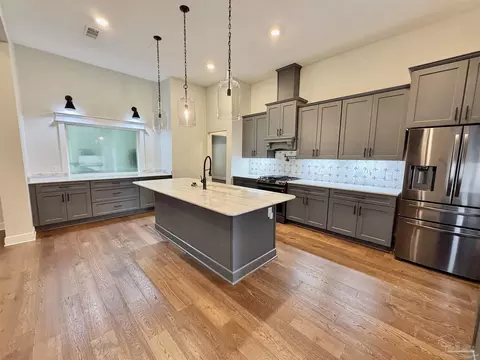 Kitchen - 5886 Augustine Dr, Pace, FL 32571 photo 1 of 5