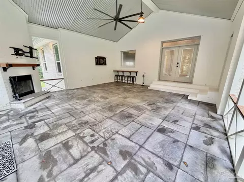 Exterior - 5886 Augustine Dr, Pace, FL 32571 photo 7 of 13