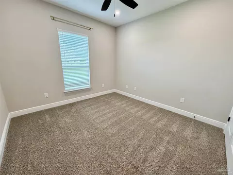 Bedroom - 5886 Augustine Dr, Pace, FL 32571 photo 4 of 5