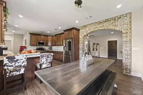 Entry Way - 5856 Bush Rd, Baker, FL 32531 photo 2 of 6