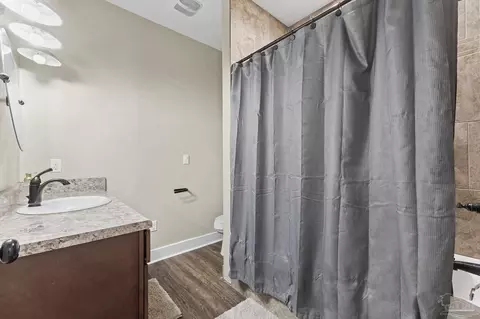 Bath - 5856 Bush Rd, Baker, FL 32531 photo 2 of 2