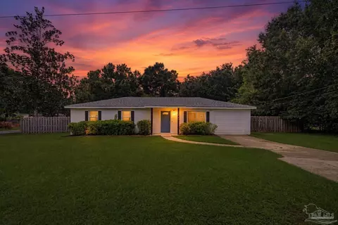 Exterior - 4743 Pecanwood Pl, Pace, FL 32571 photo 8 of 8