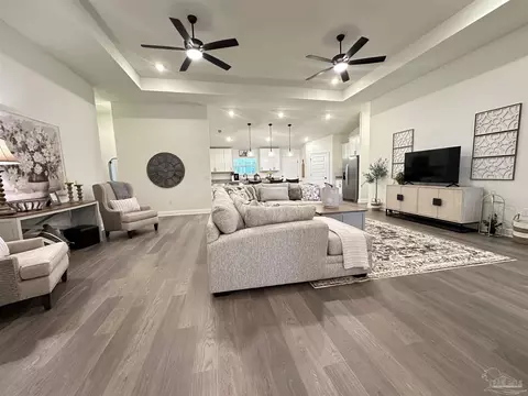 Living - 5165 Barnett Rd, Pace, FL 32571 photo 1 of 5